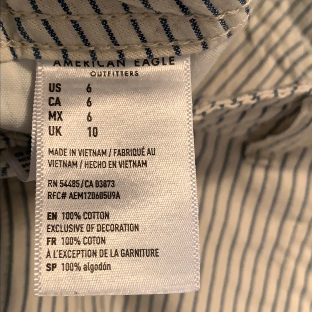 AE Shorts - Picture 5 of 6